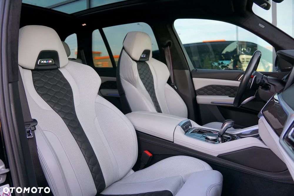 BMW X5 M Competition - 19