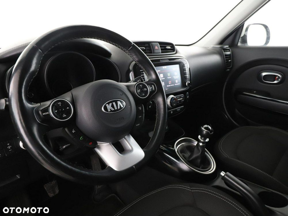 Kia Soul 1.6 GDI Dream Team Edition - 15