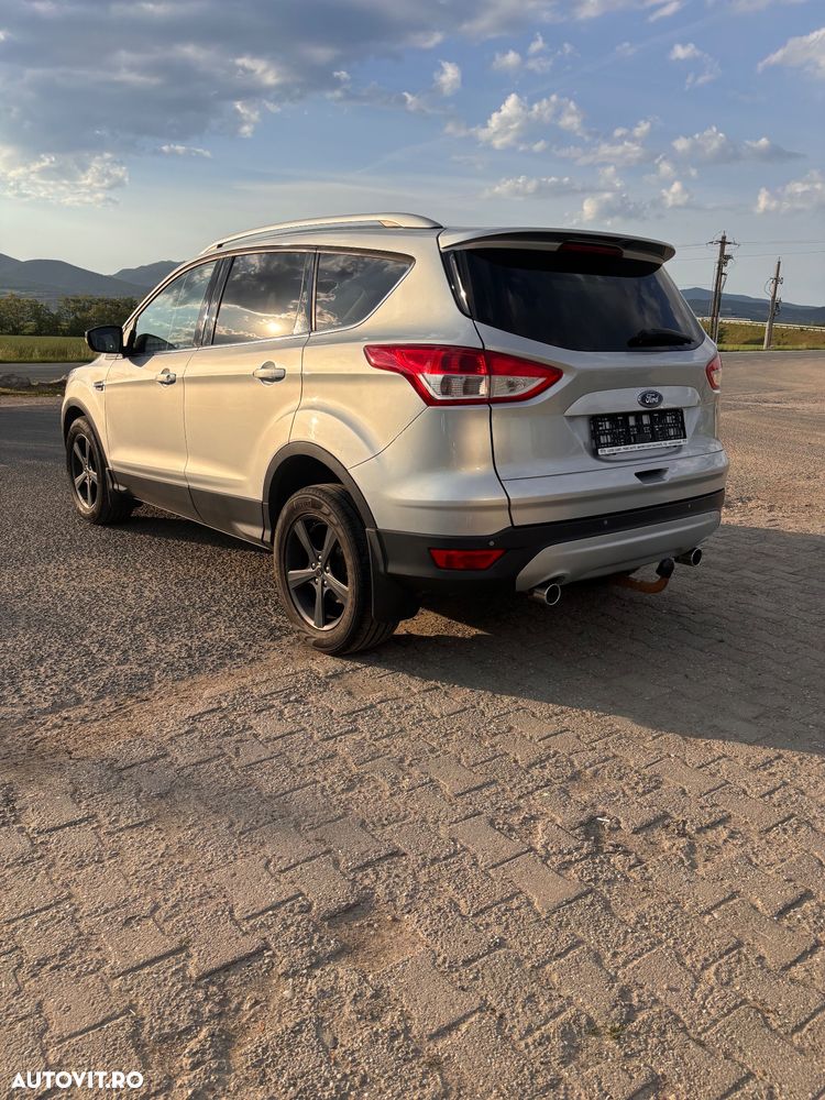 Ford Kuga 2.0 TDCi 4WD Titanium - 5