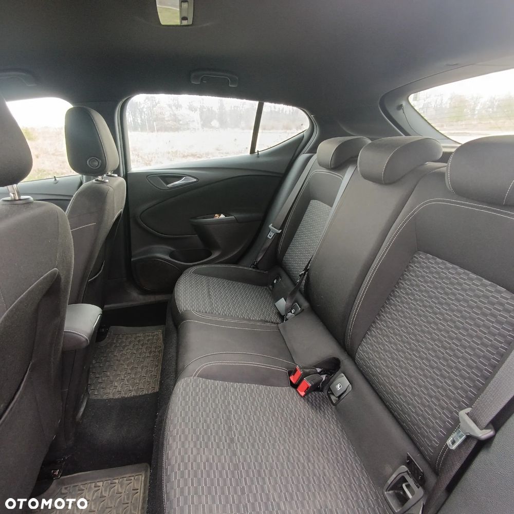 Opel Astra 1.4 T GPF Dynamic - 8