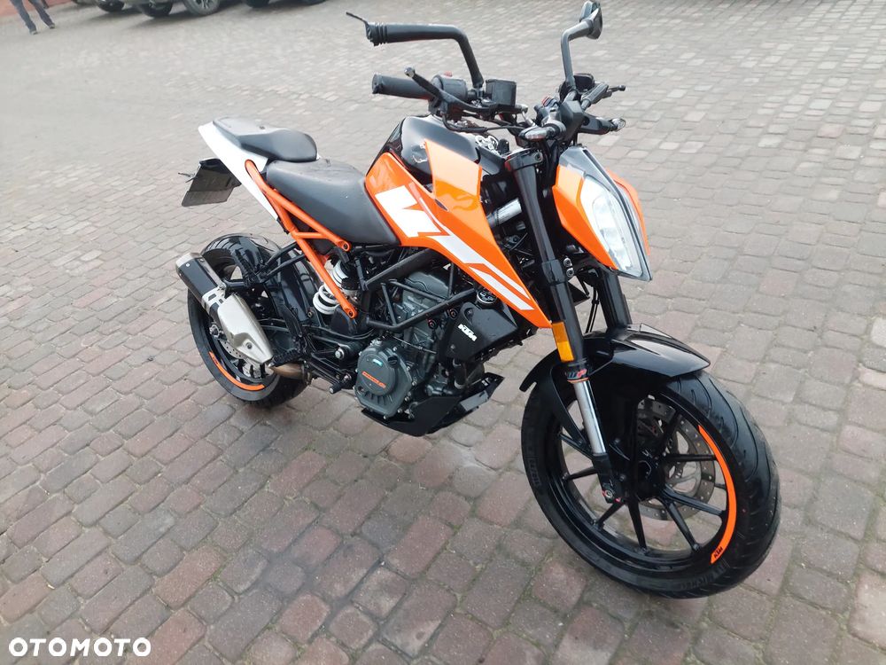 KTM Duke - 7