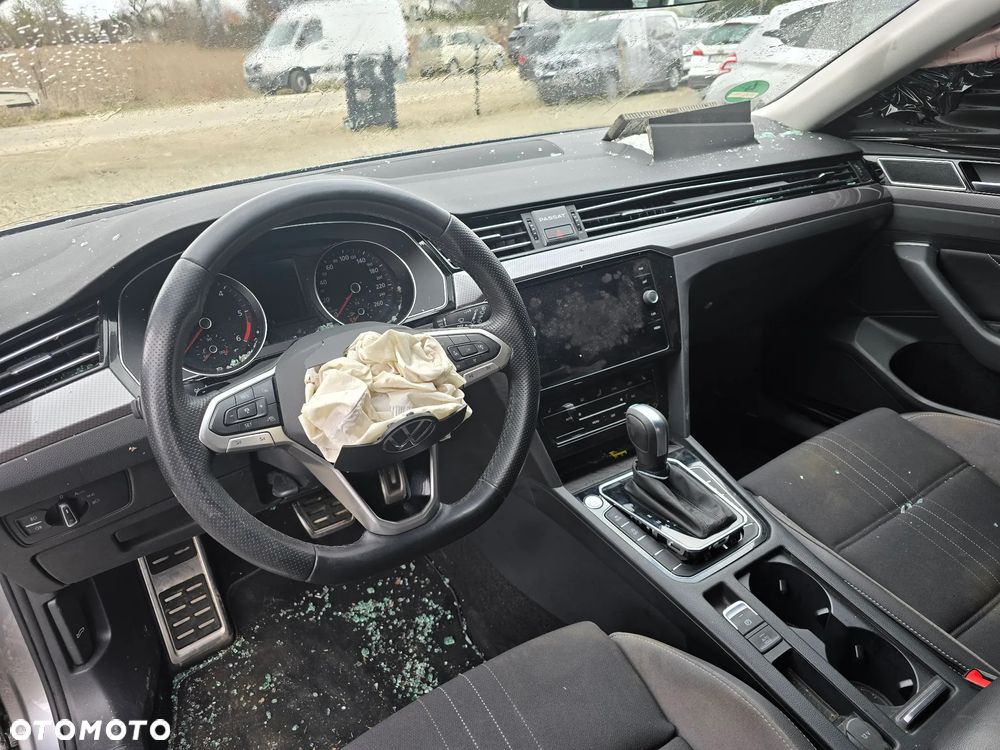 Volkswagen Passat Alltrack 2.0 TDI SCR DSG 4Motion - 12
