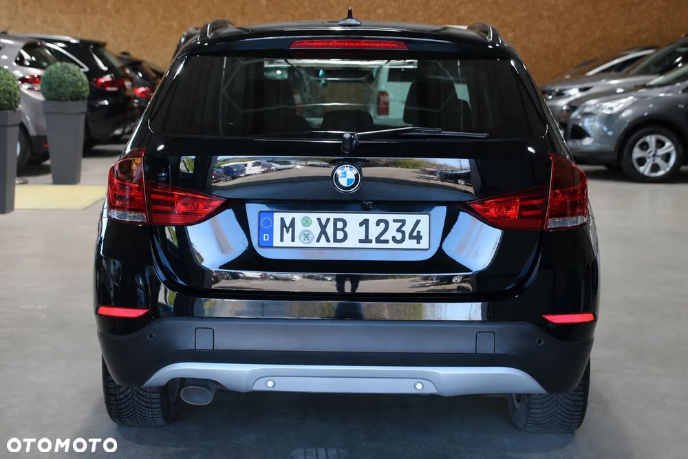 BMW X1 sDrive18d - 9
