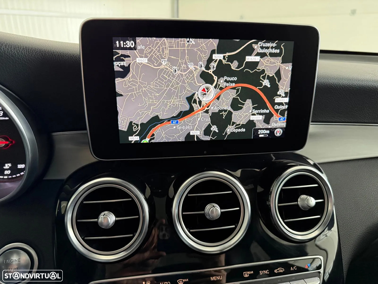 Mercedes-Benz GLC 250 d 4Matic 9G-TRONIC AMG Line - 13