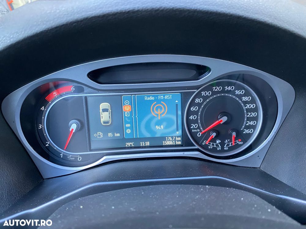 Ford Mondeo - 7