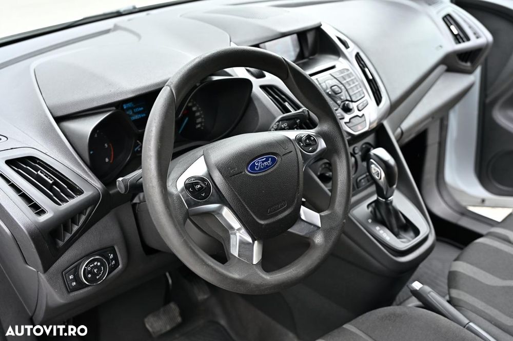 Ford Transit Connect - 13