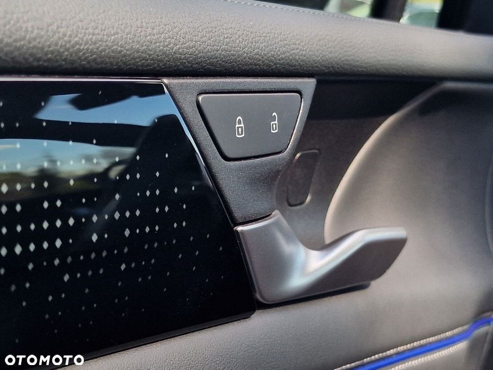 Volkswagen Tiguan - 28