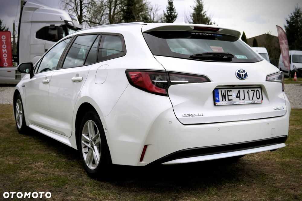 Toyota Corolla 1.8 Hybrid Comfort - 10