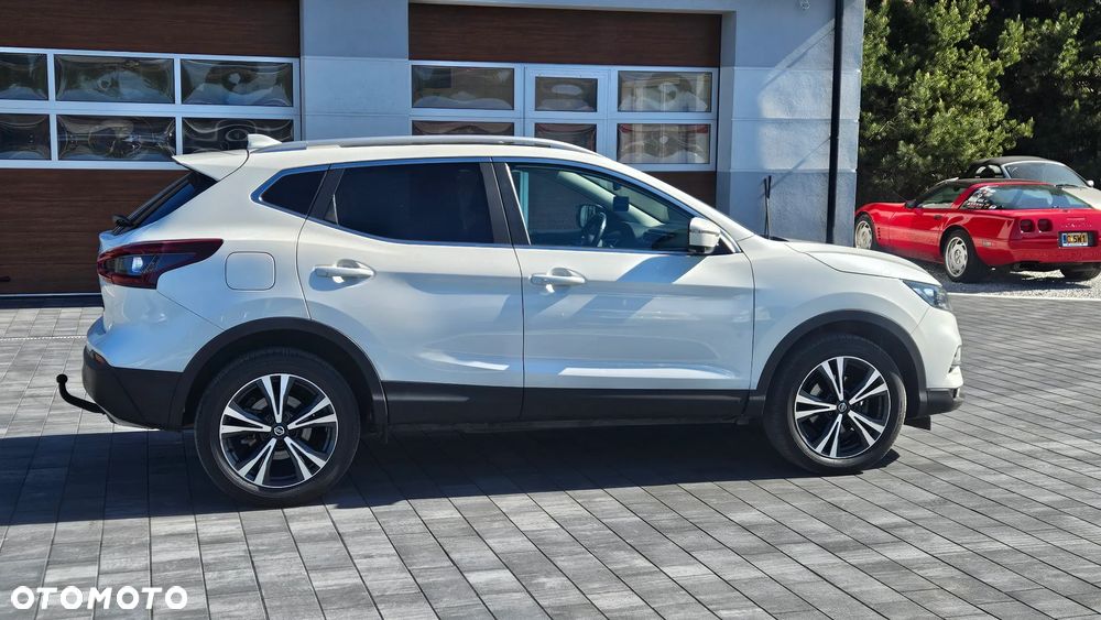 Nissan Qashqai 1.3 DIG-T MHEV N-Connecta Xtronic - 16