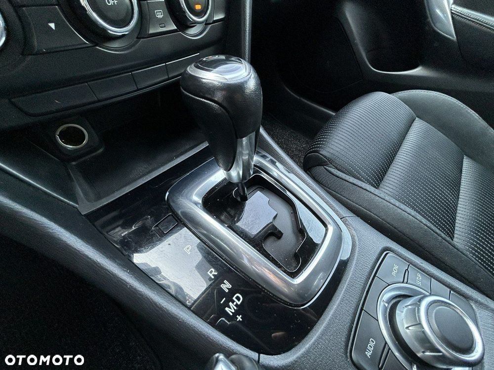 Mazda 6 2.2 Kombi SKYACTIV-D Center-Line - 17