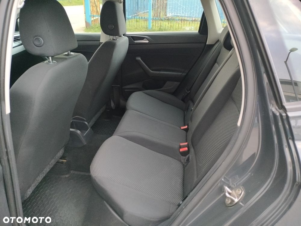 Volkswagen Polo - 6