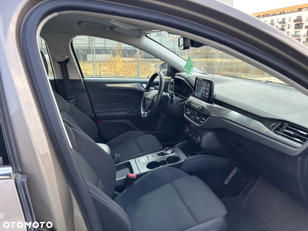 Ford Focus SW 1.0 EcoBoost S&S Business Edition - 22