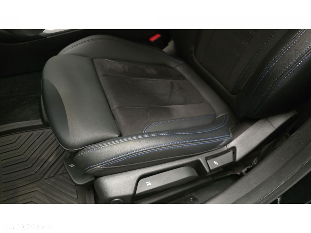 BMW Seria 3 320d xDrive mHEV M Sport - 19