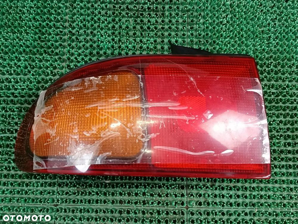 HYUNDAI SONATA 93-98r Lampa Tył Lewy - 1