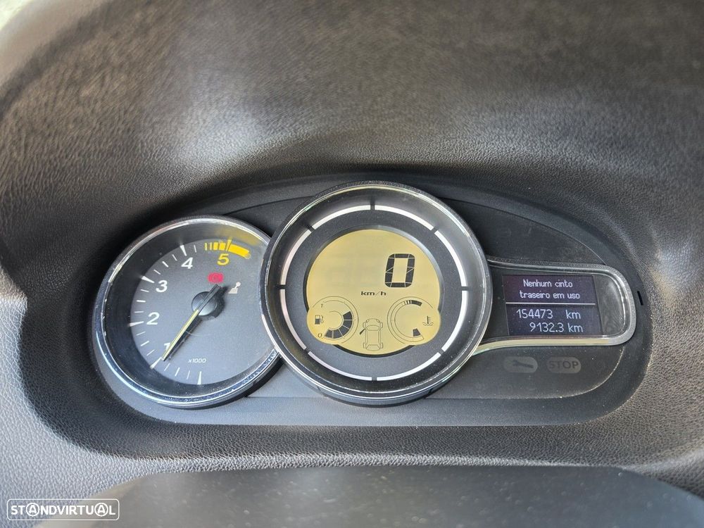 Renault Mégane 1.5 dCi Dynamique S - 15
