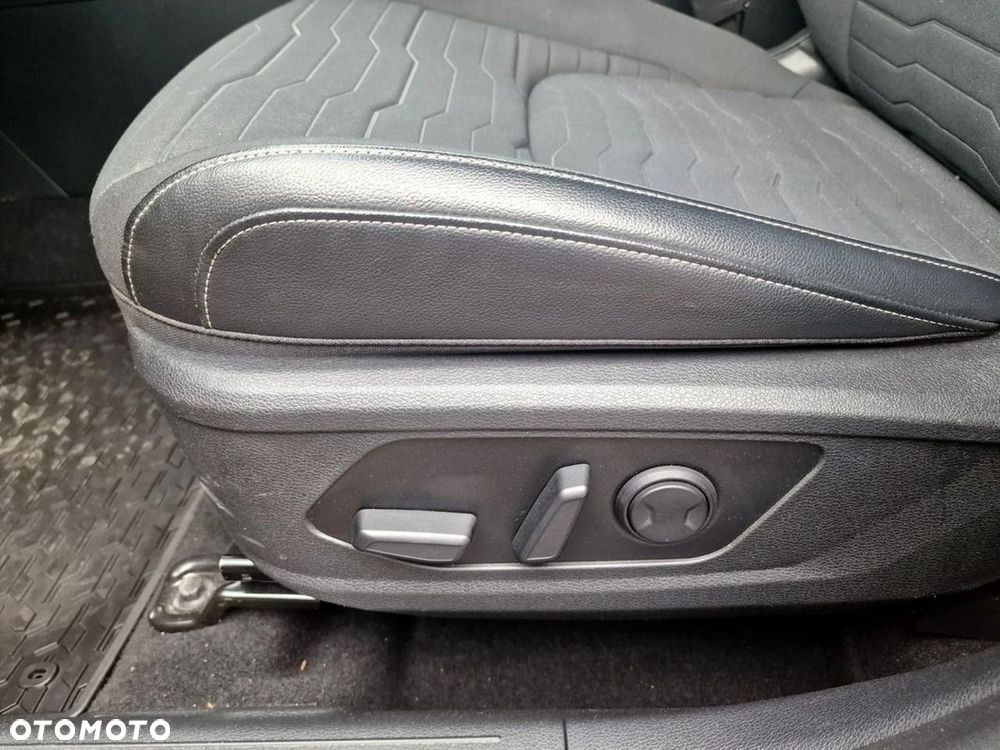 Kia Sportage 1.6 T-GDI HEV L 4WD - 16