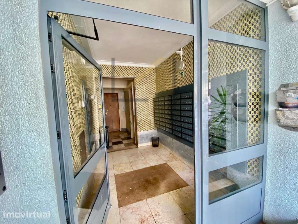 Apartamento T1 Recuperado Paço De Arcos Oeiras - Grande imagem: 4/37