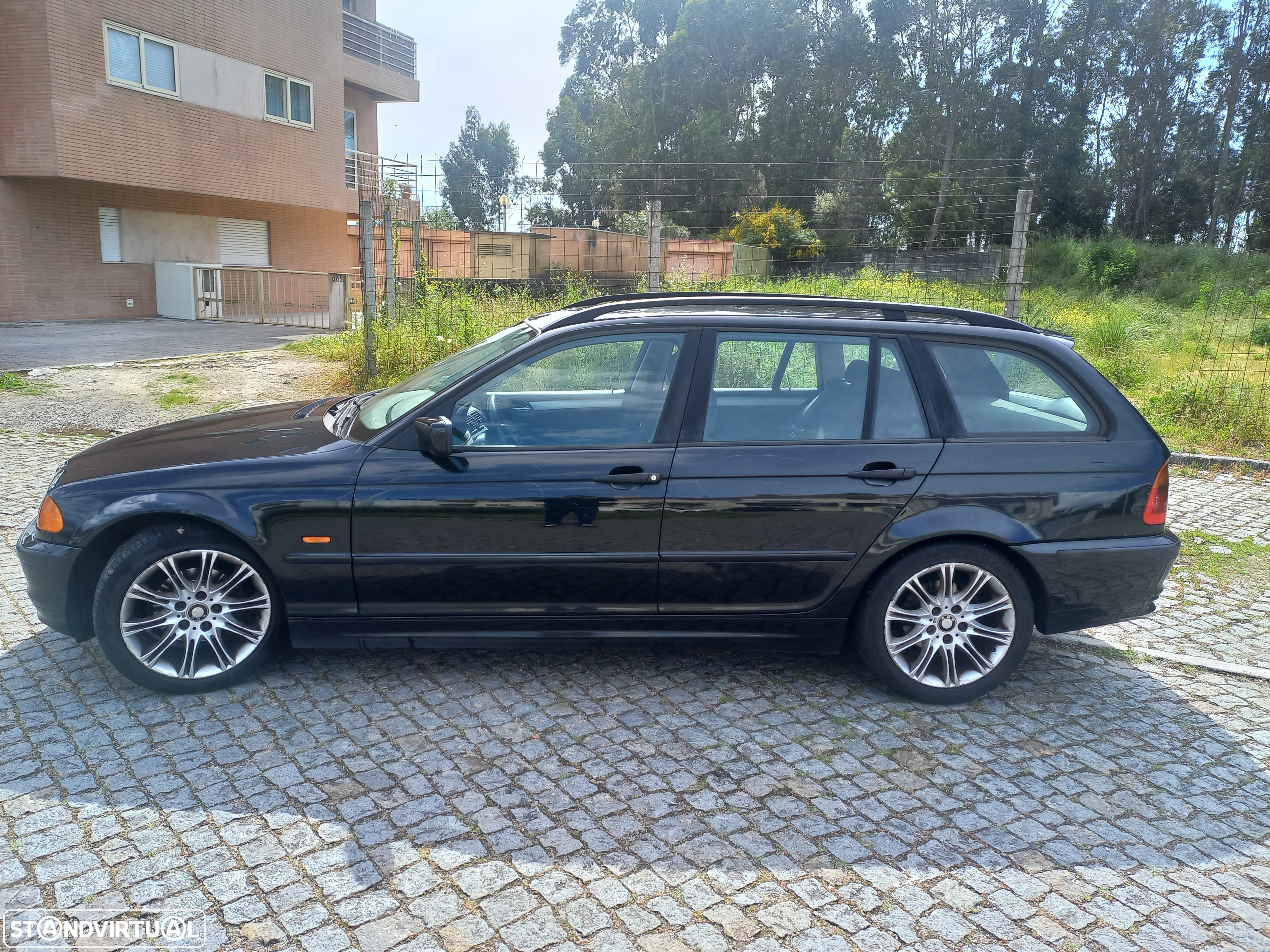 BMW 320 d Touring - 2