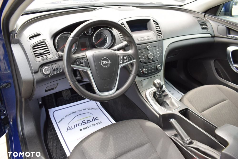 Opel Insignia - 14