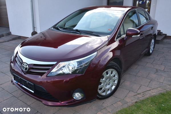 Toyota Avensis 1.8 Premium