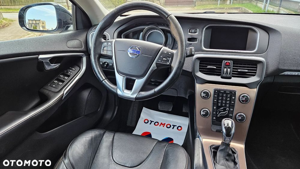 Volvo V40 Cross Country D3 Geartronic Summum - 21