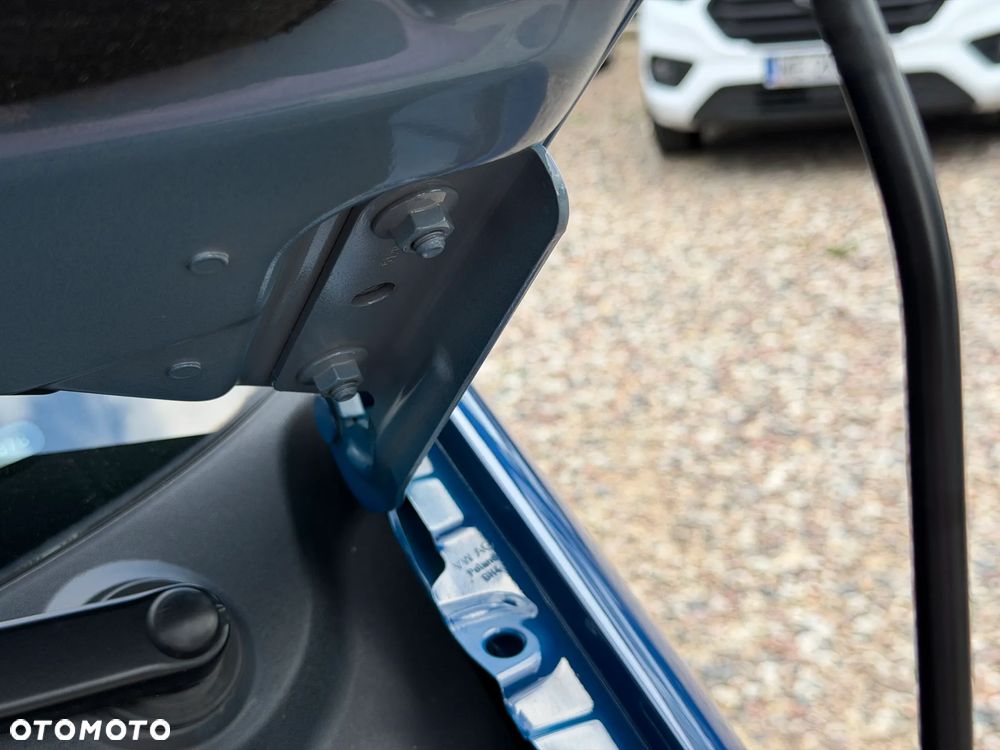 Volkswagen CRAFTER L2H1 Salon Polska Jak Nowy Pełny serwis ASO VW Trwał silnik 2.0TDI 140KM bez BiTurbo! Kamera cofania Parktroniki Przód oraz Tył, Fabryczna zabudowa przestrzeni ładunkowej, Homologacja VAT-1 Alarm, Tempomat z ogranicznikiem pręd.. MirrorLink, Android Auto, Apple Carplay, Ekran 6,5' - 39