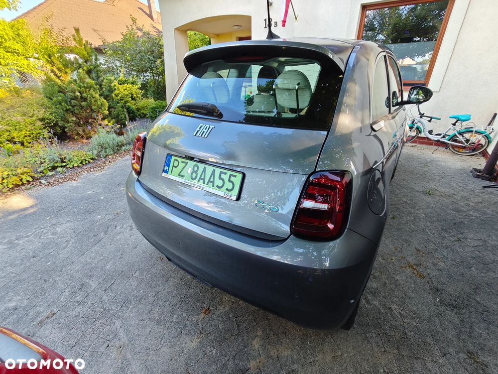 Fiat 500e La Prima - 16