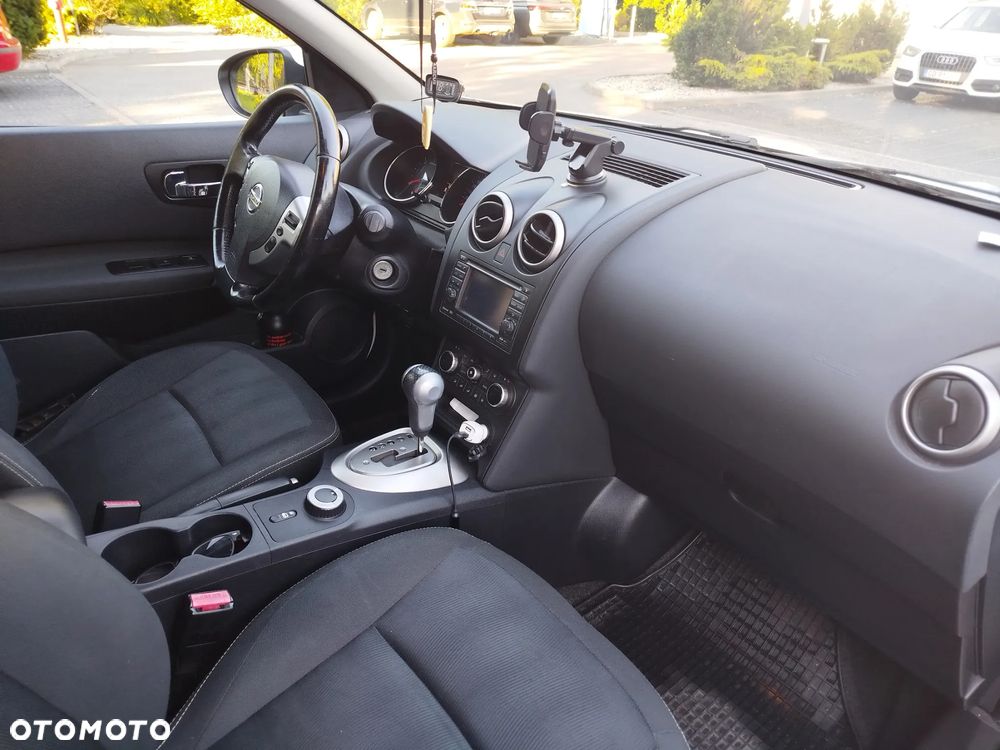 Nissan Qashqai 2.0 dCi 4x4 I-Way - 22