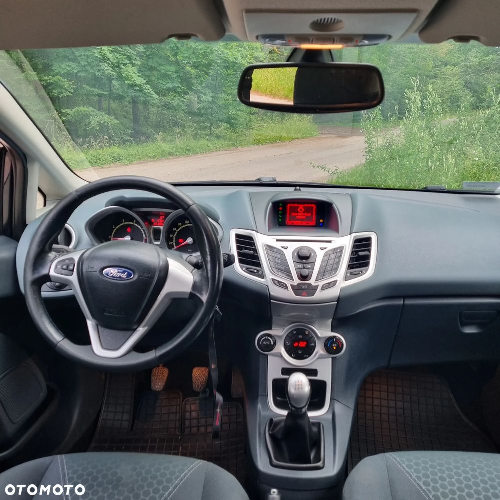 Ford Fiesta 1.25 Titanium - 8