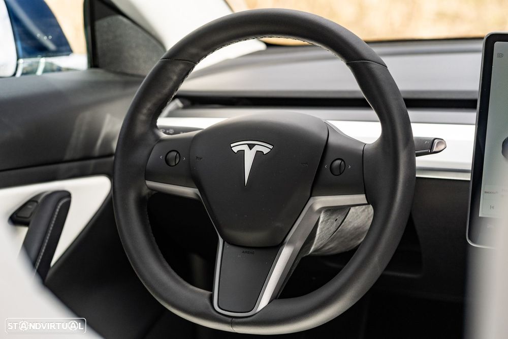 Tesla Model 3 AWD Dual Motor Performance - 38