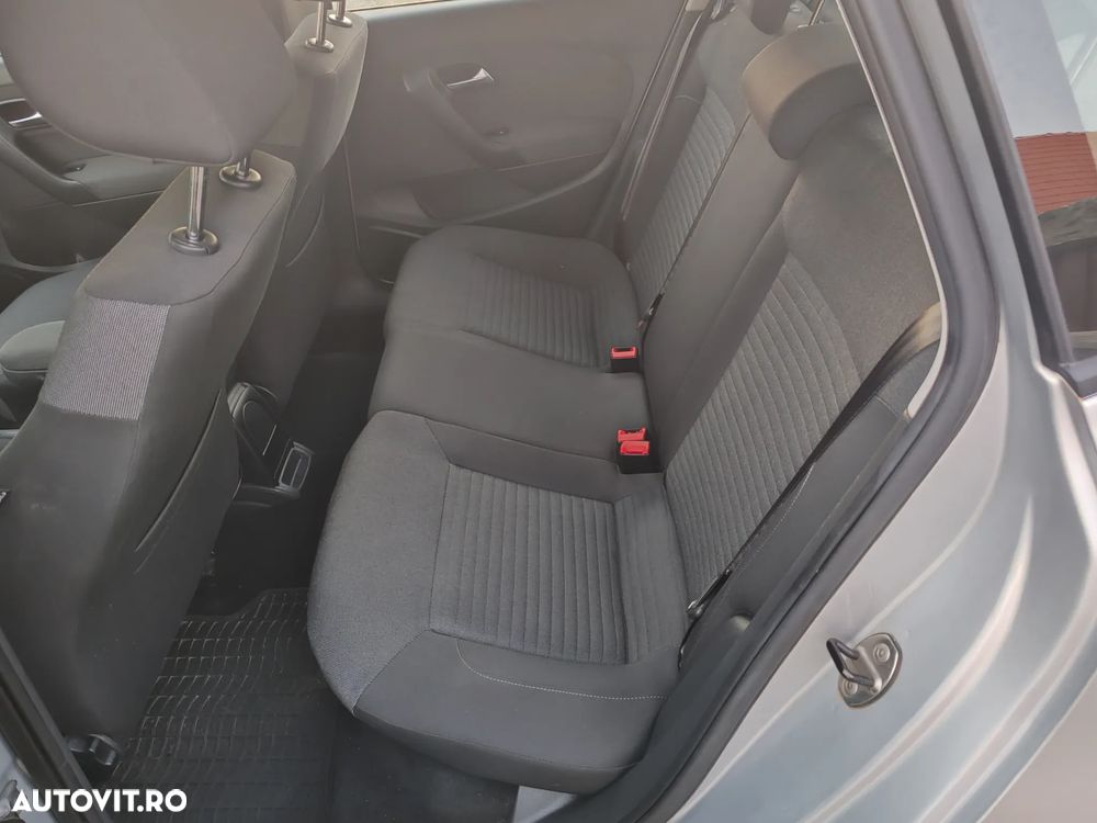 VOLKSWAGEN Polo 2012 — imagine 10