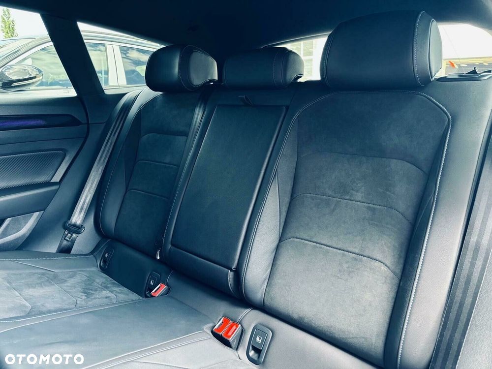 Volkswagen Arteon 2.0 TSI 4Motion R DSG - 19