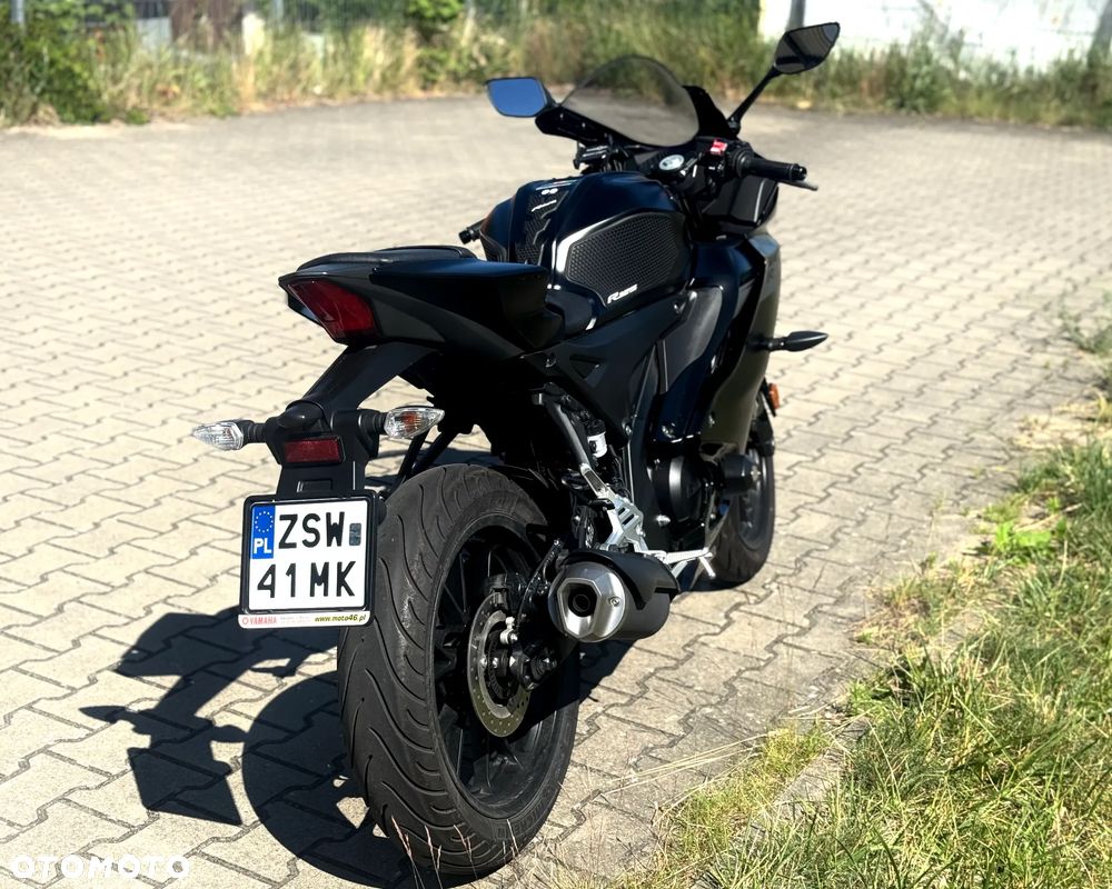 Yamaha YZF - 2