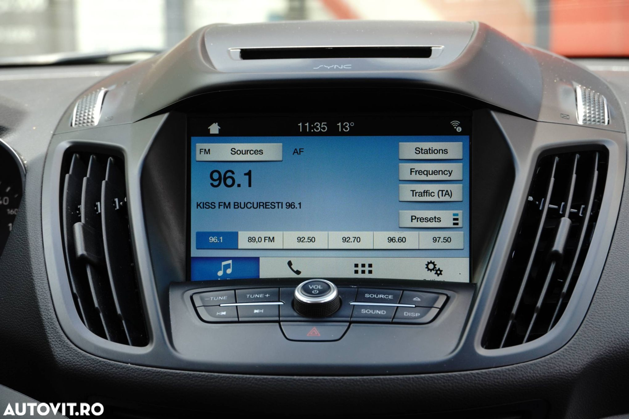 Ford Kuga - 26
