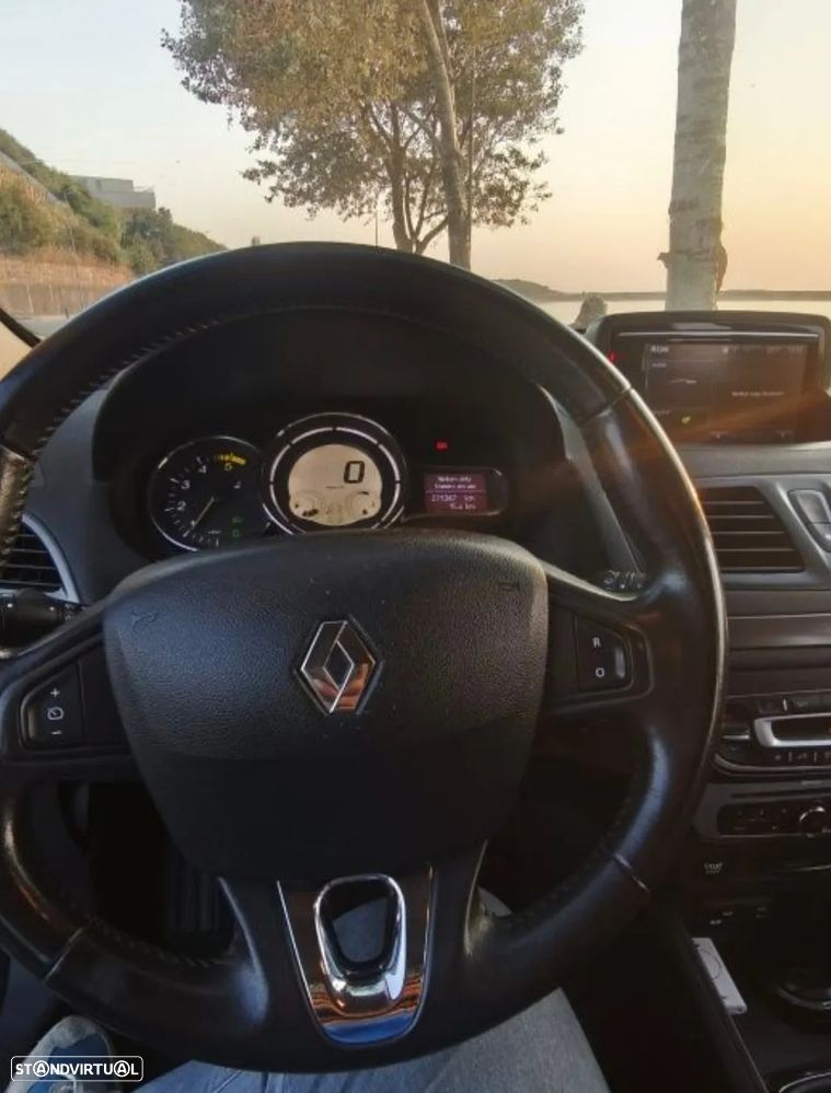 Renault Mégane Sport Tourer 1.5 dCi Dynamique - 6
