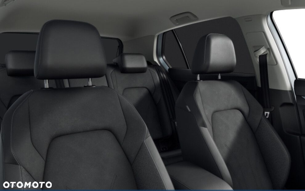 Volkswagen Golf - 6
