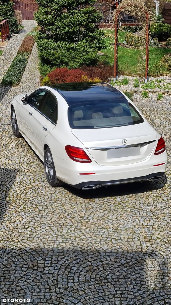 Mercedes-Benz Klasa E - 4