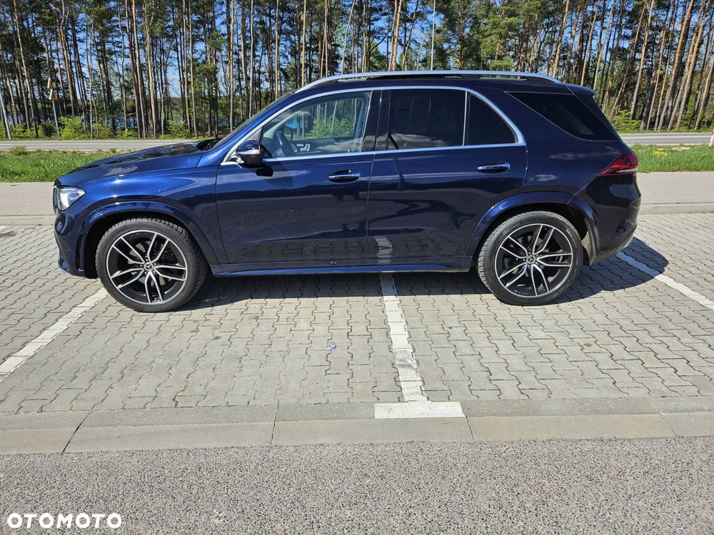 Mercedes-Benz GLE 300 d 4Matic 9G-TRONIC AMG Line - 4