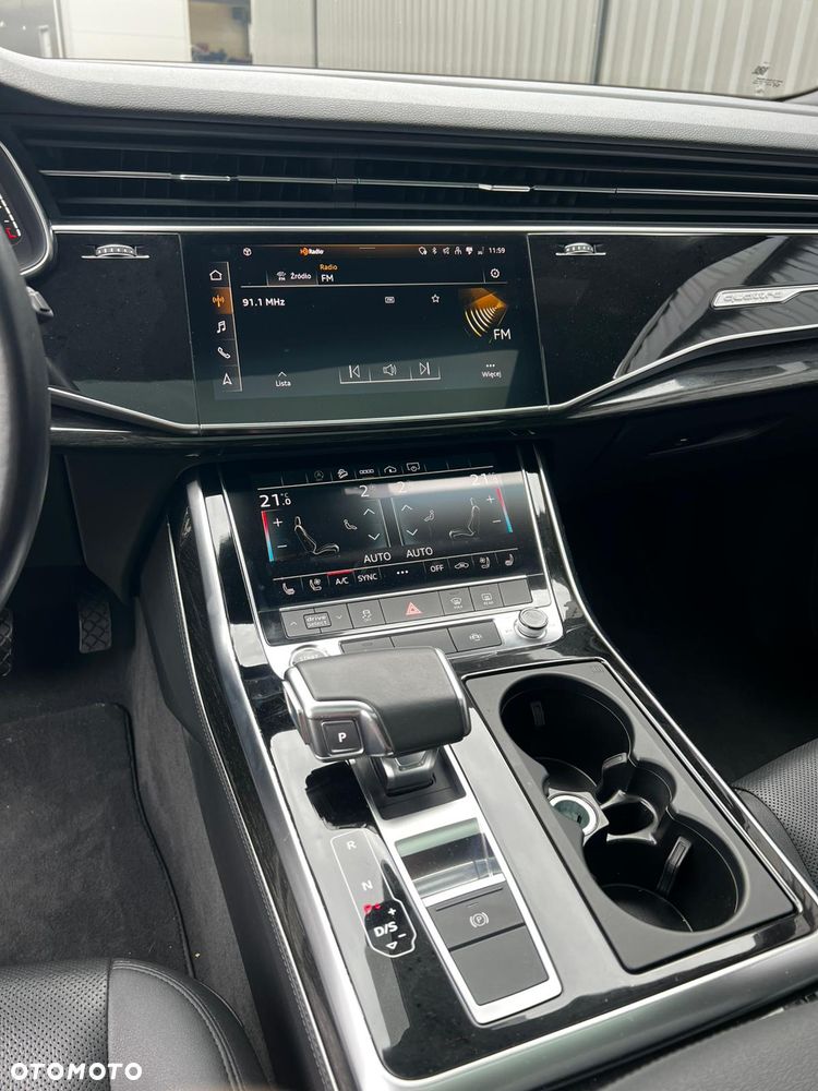Audi Q7 55 TFSI quattro tiptronic - 14