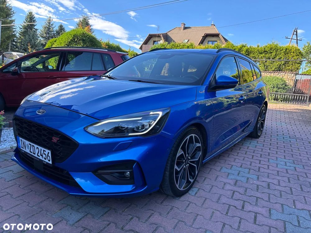 Ford Focus 2.0 EcoBlue ST-Line - 11