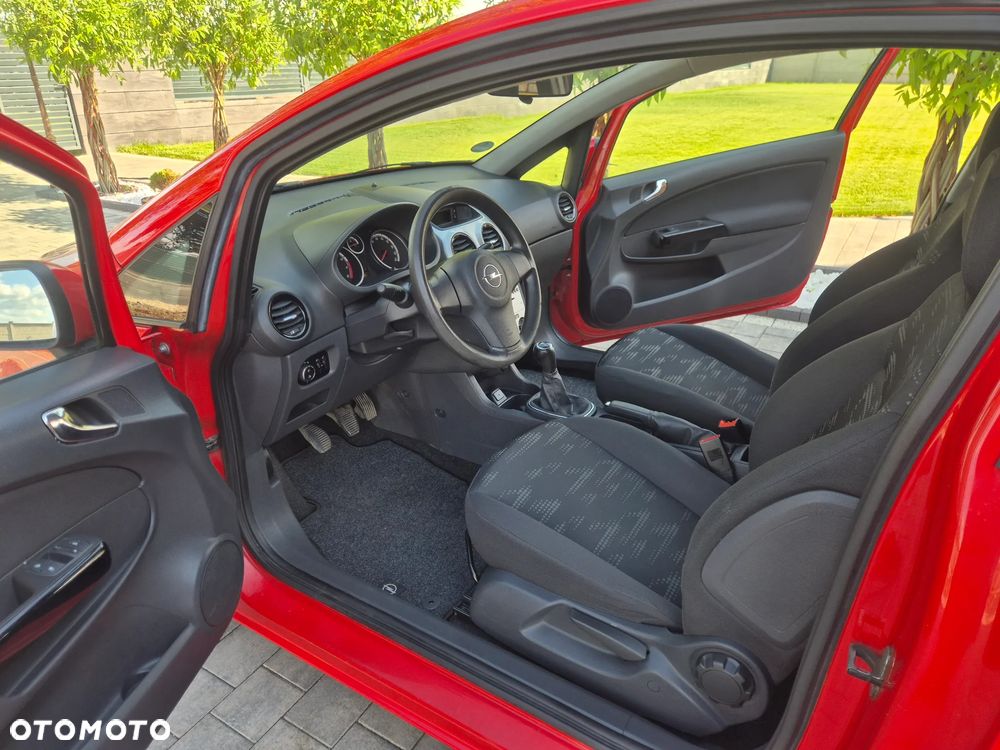 Opel Corsa - 17