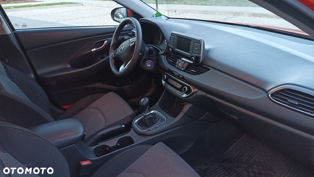 Hyundai i30 1.4 Classic - 11