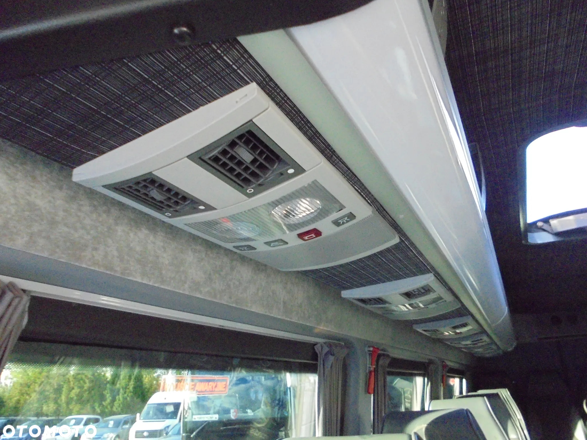 Mercedes-Benz Sprinter Mercus - 12