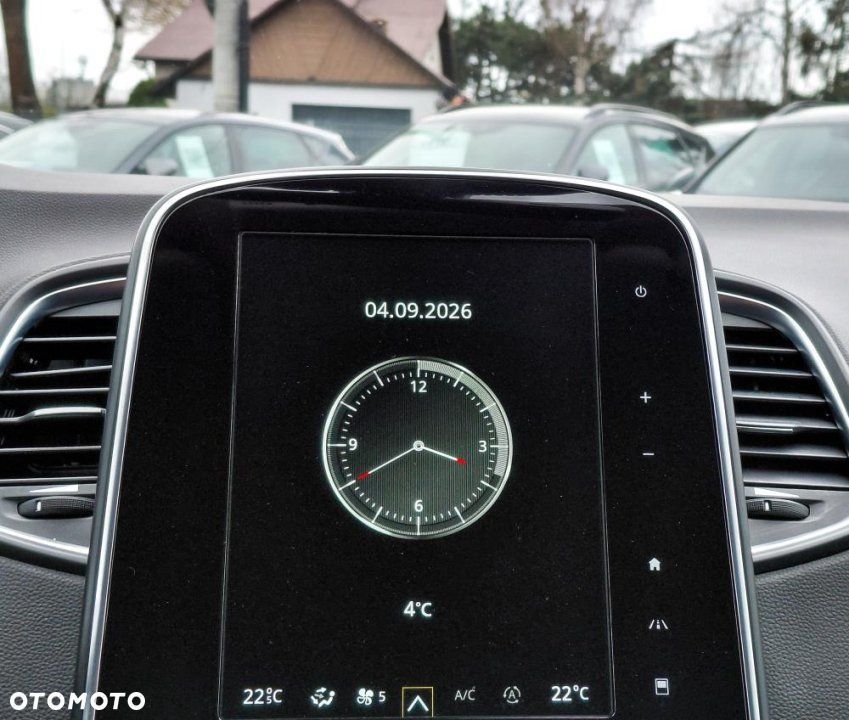 Renault Grand Scenic - 29