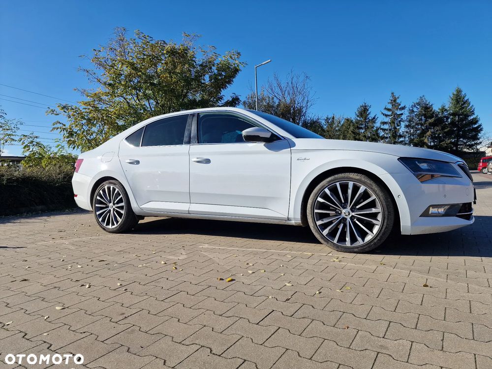 Skoda Superb 2.0 TSI L&K DSG - 7
