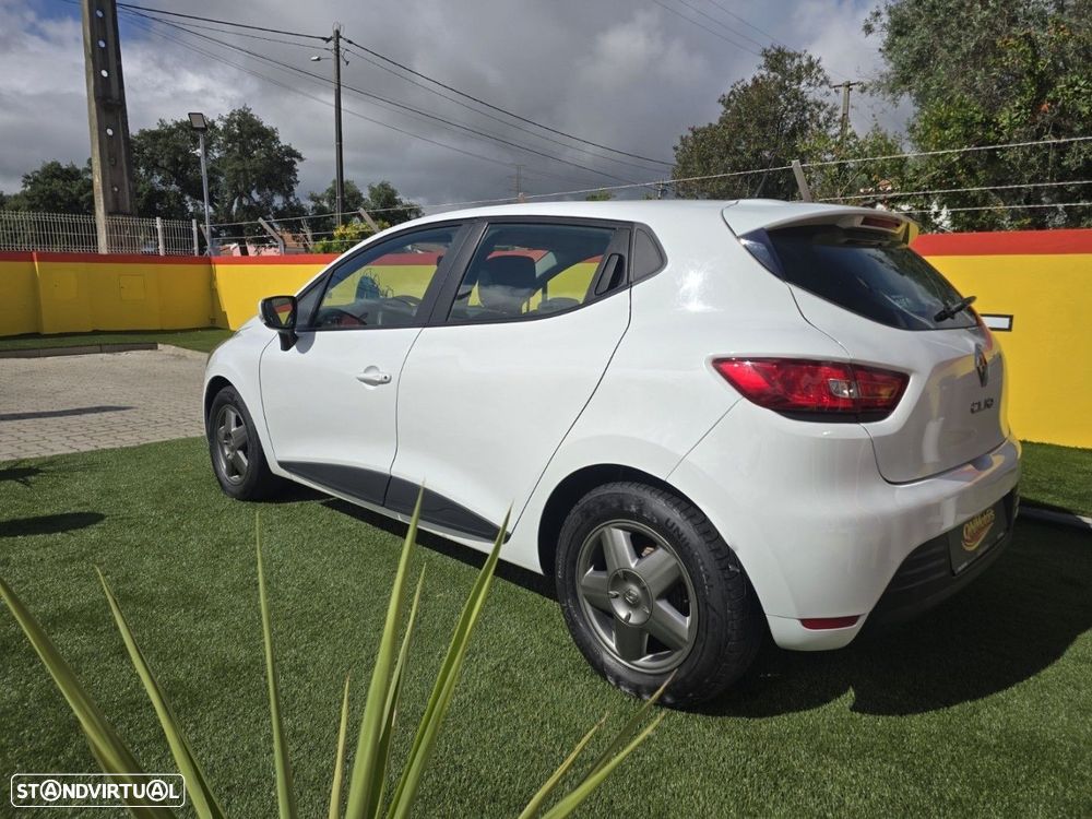Renault Clio 1.5 dCi Zen — fotografia 4