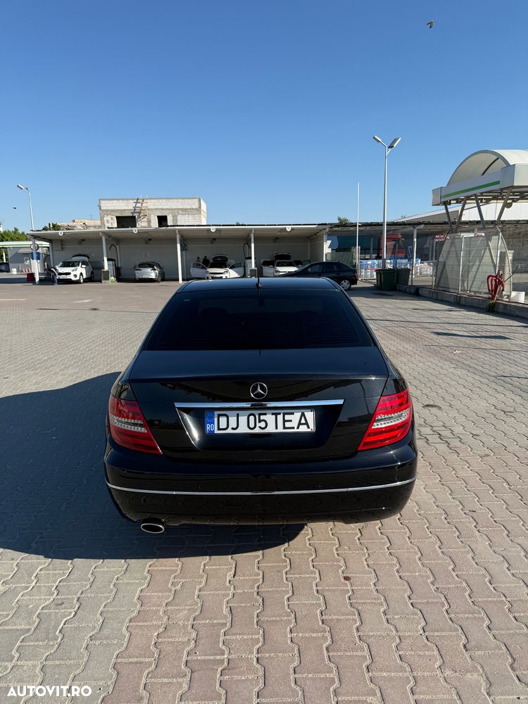 Mercedes-Benz C - 5