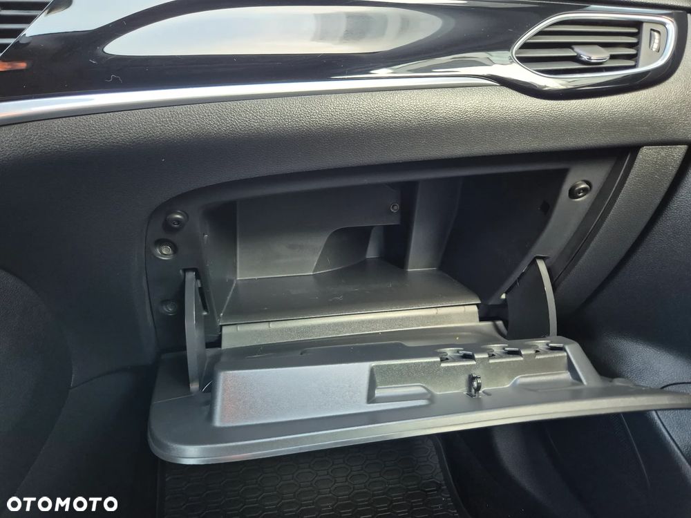 Opel Astra 1.4 Turbo Innovation - 25