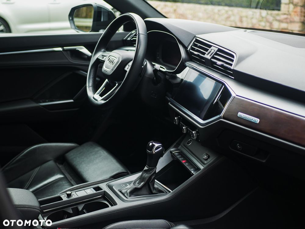 Audi Q3 45 TFSI Quattro S tronic S line - 30