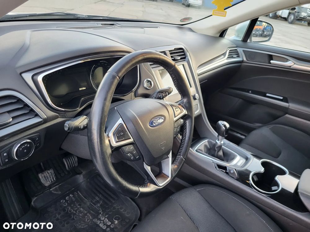 Ford Mondeo 2.0 TDCi Titanium - 14